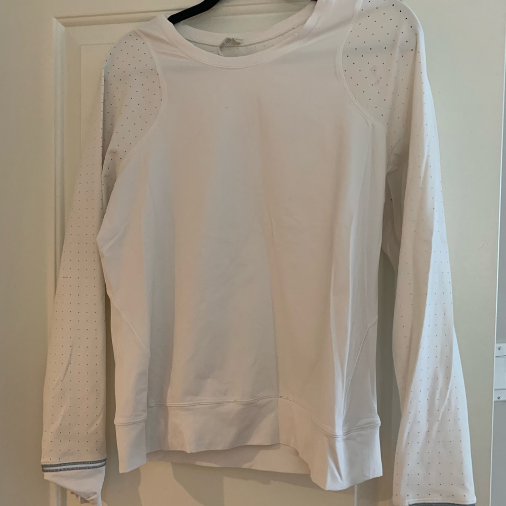 Lululemon sweatshirt